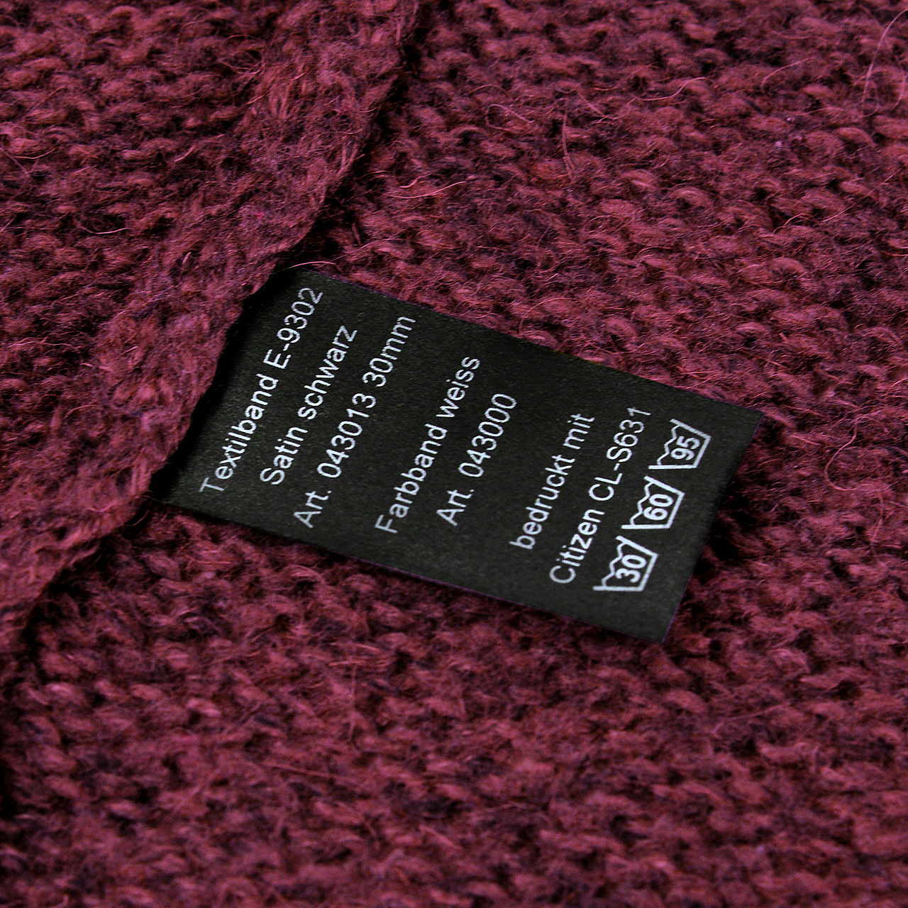 schwarze einnäh-etiketten