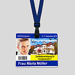 robuste Besucherausweise mit Befestigungsschlitz